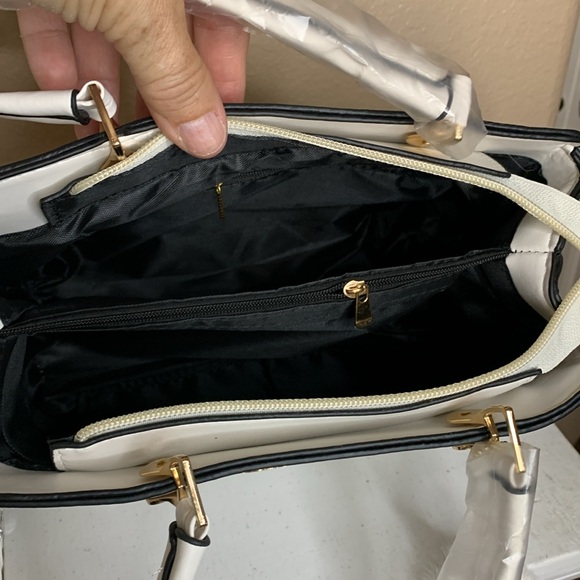Danbaoly Cream Handbag NWT - Picture 5 of 7